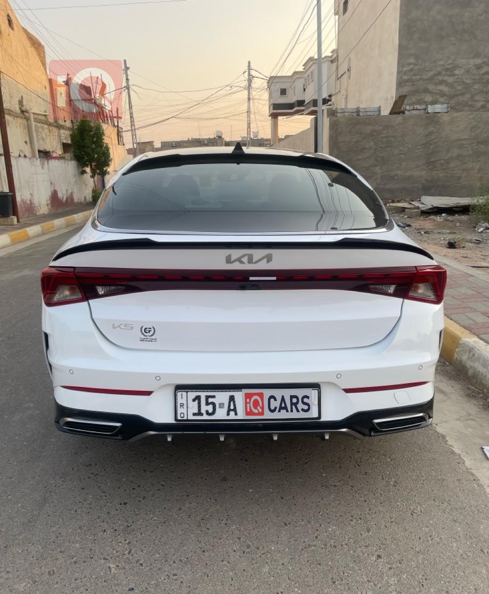 كيا K5